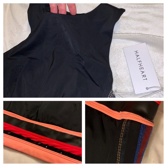 Black sports bra - Picture 4 of 6